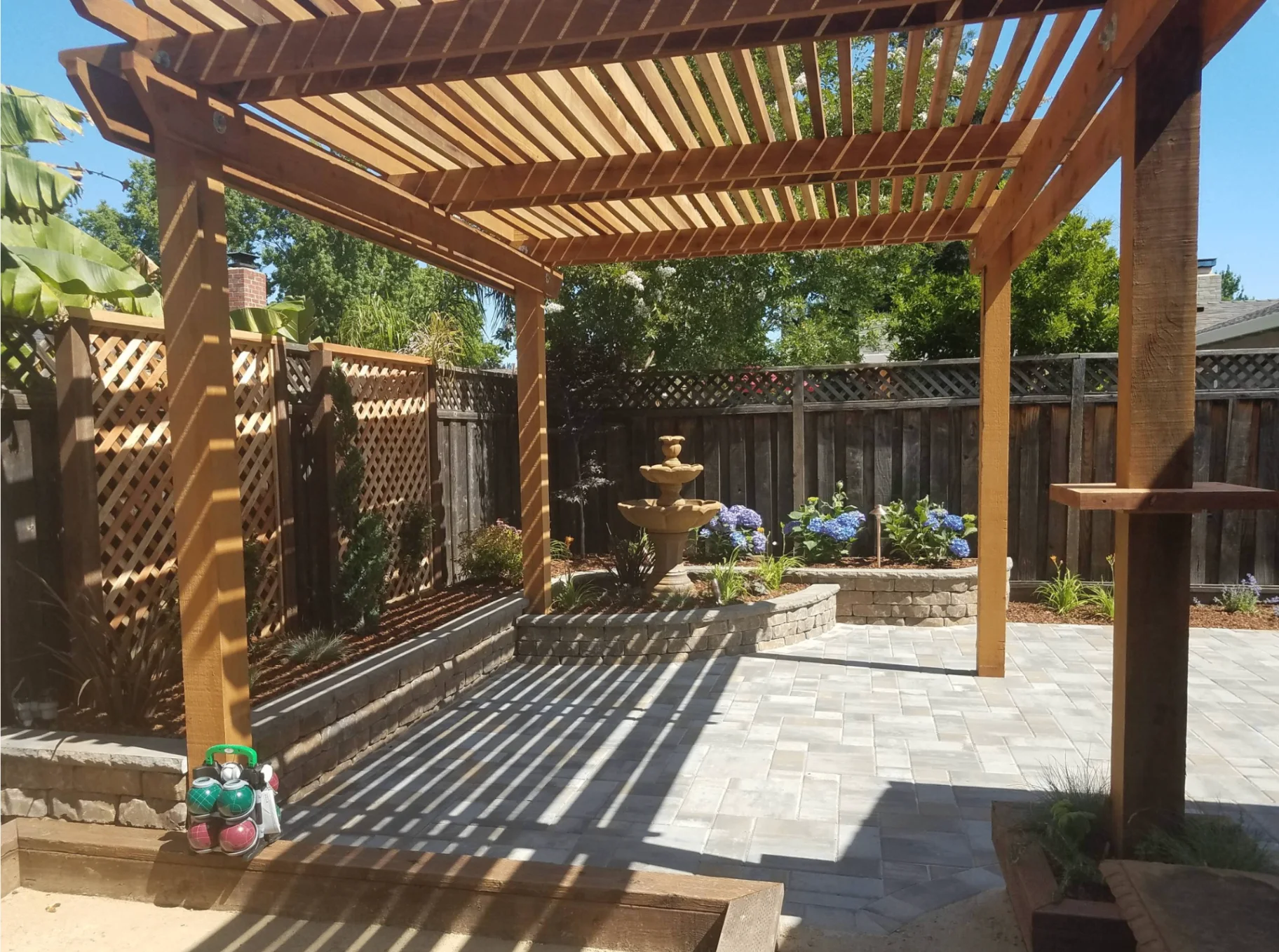 Pergolas & Outdoor Shade Structures in San Diego — Staples Landscaping San Diego